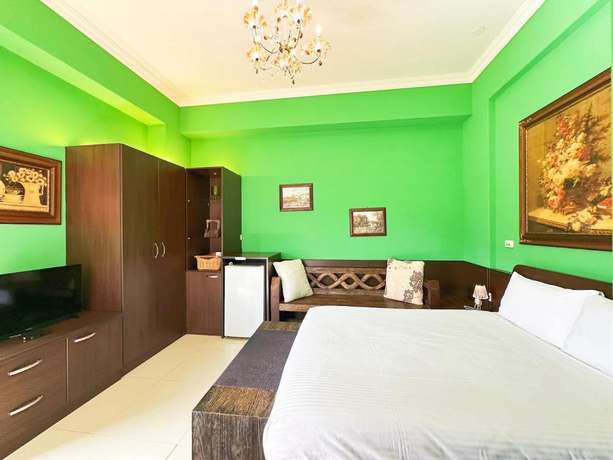 Ho Feng Private Hotel 電梯自助民宿 Ji'an Exteriör bild