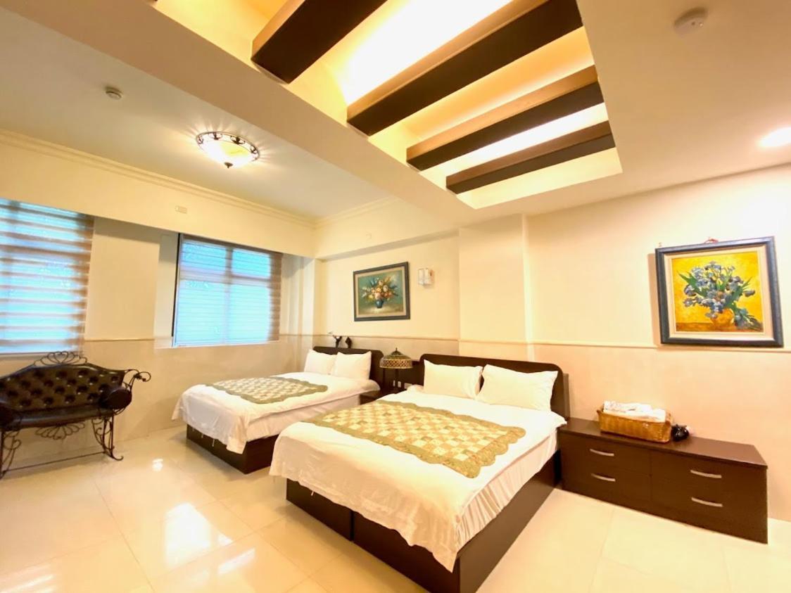 Ho Feng Private Hotel 電梯自助民宿 Ji'an Exteriör bild
